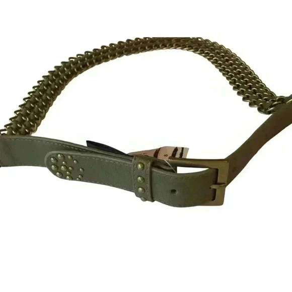 Express Accessories - NWT Express Leather & Chain Belt Womens Size Small